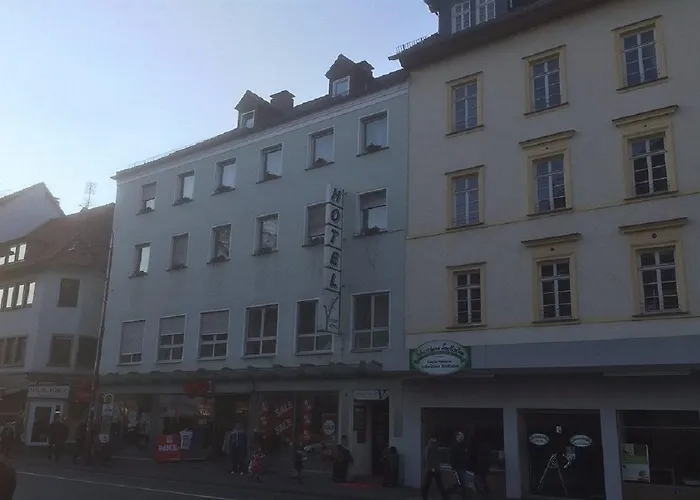 Stadthotel Szálloda 3*